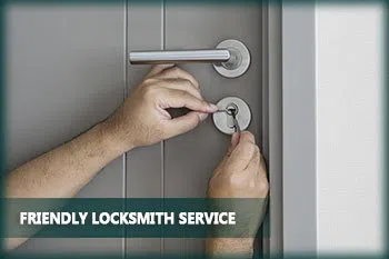Neighborhood Locksmith Store Orange Park, FL 904-452-4860 - abt-cont-68-1-img
